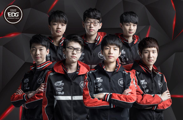 也展示了他 也展示了他